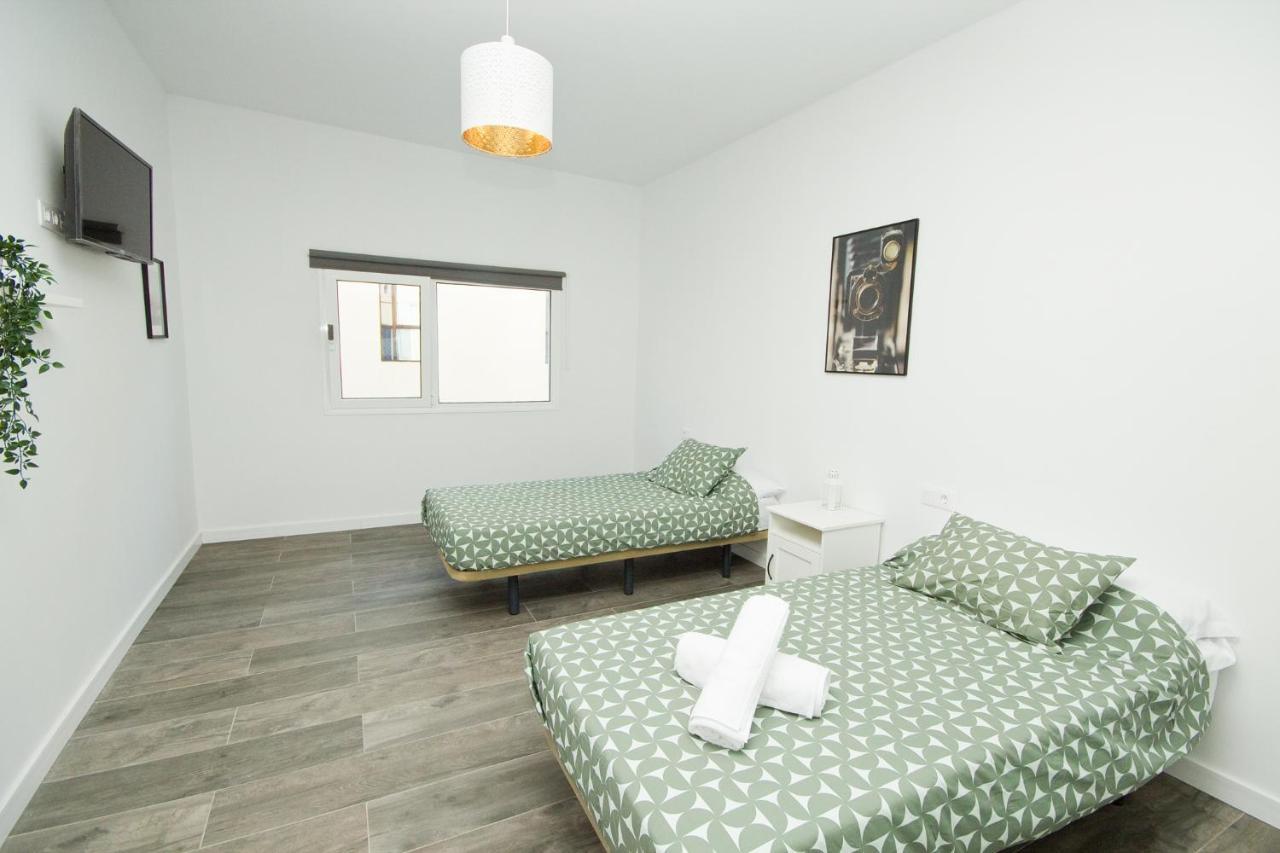 Los Alonsos - Open Mall - By Az Rentals Arrecife  Exteriör bild